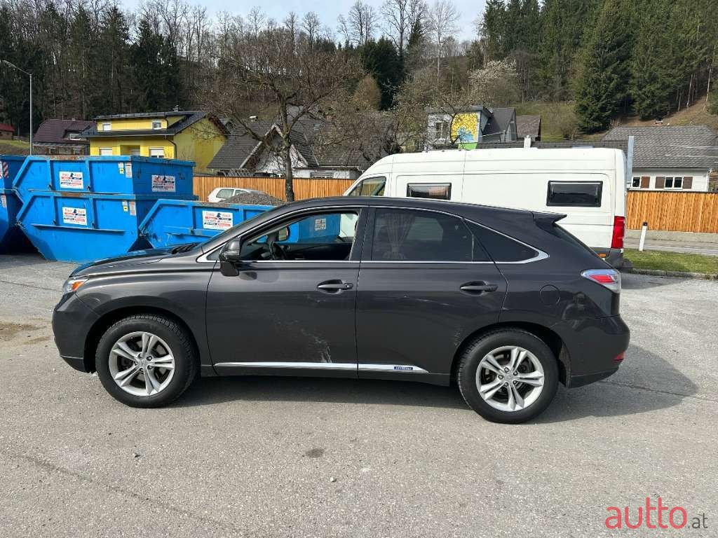 2010' Lexus RX photo #3