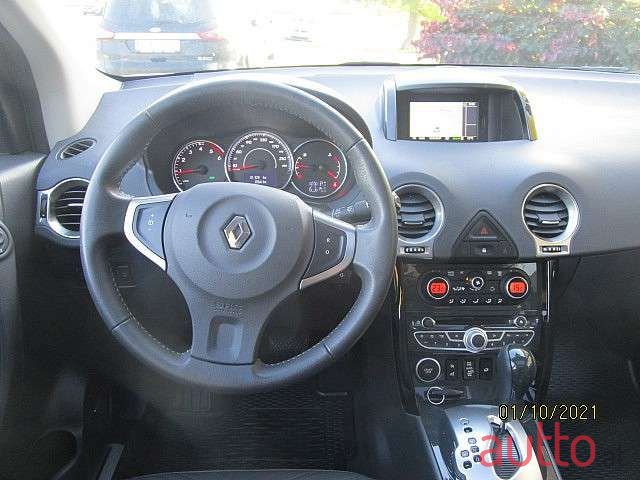 2012' Renault Koleos photo #6
