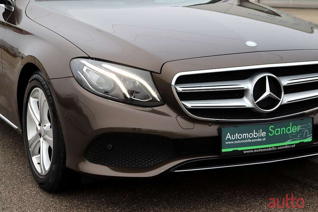 2016' Mercedes-Benz E-Klasse photo #5