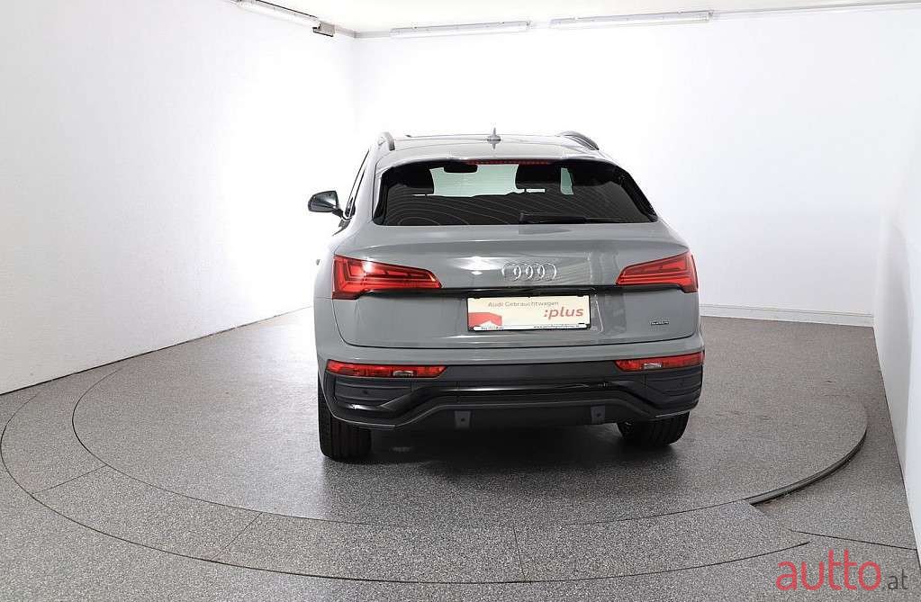 2022' Audi Q5 photo #4