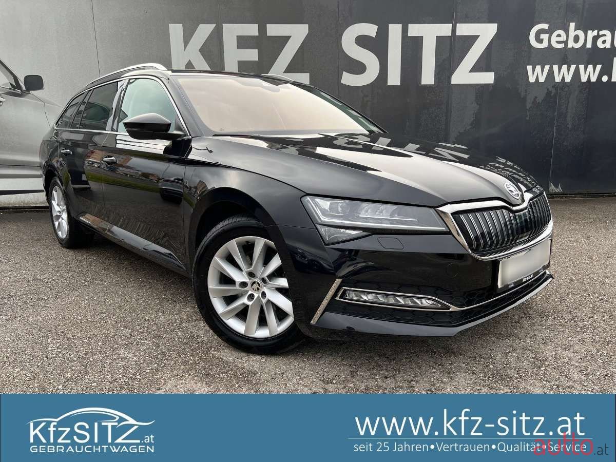 2020' Skoda Superb photo #1