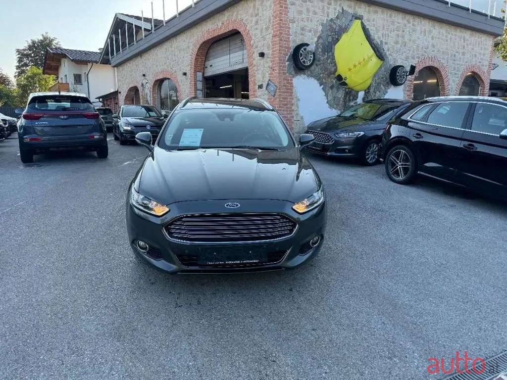 2015' Ford Mondeo photo #6