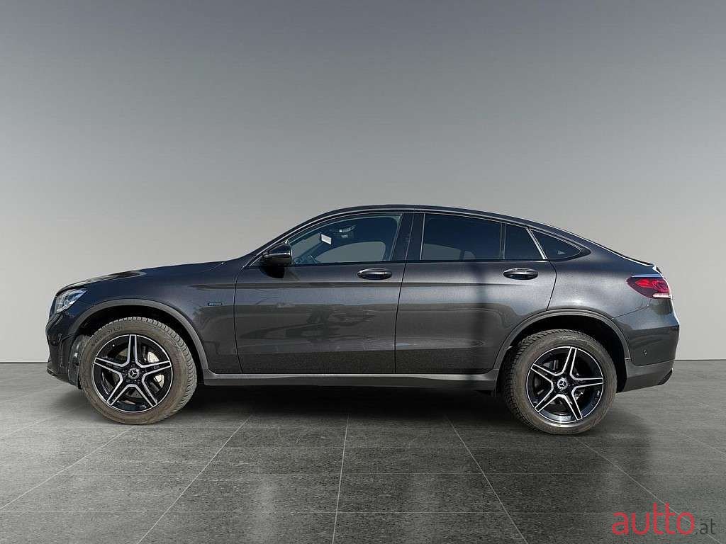 2021' Mercedes-Benz Glc-Klasse photo #2