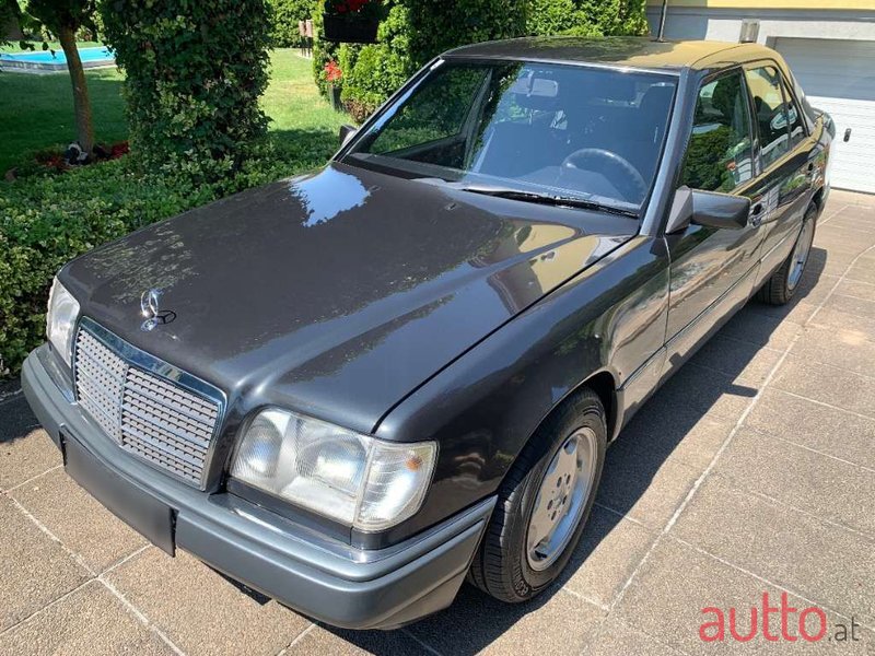 1994' Mercedes-Benz E-Klasse photo #2