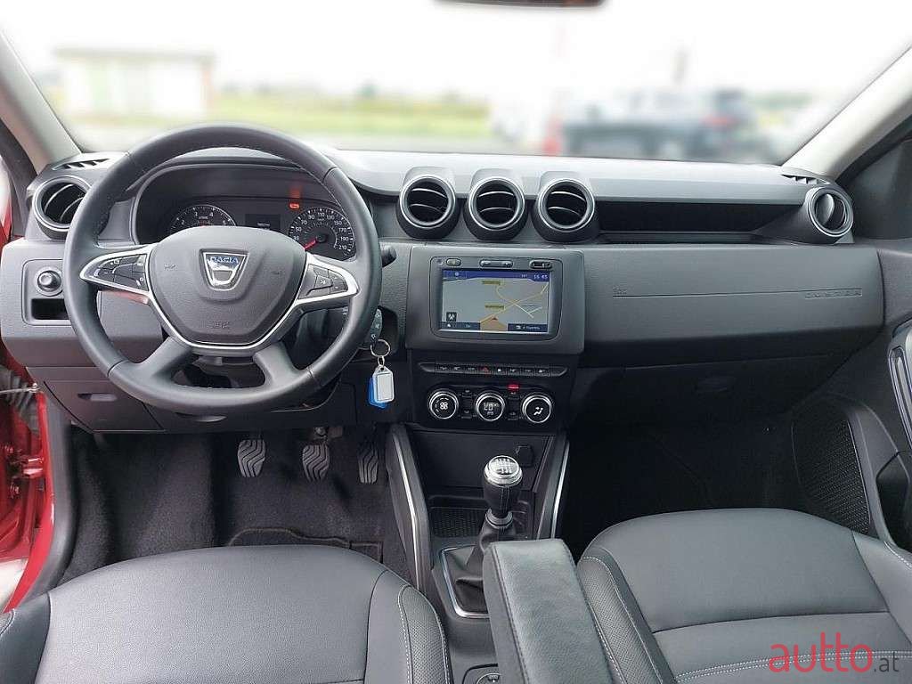2020' Dacia Duster photo #3