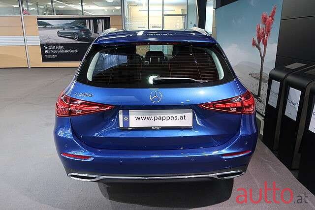 2021' Mercedes-Benz C-Klasse photo #3