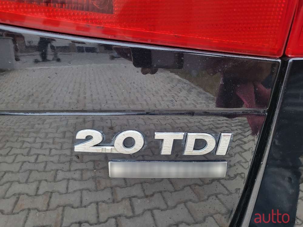 2013' Volkswagen Sharan photo #5