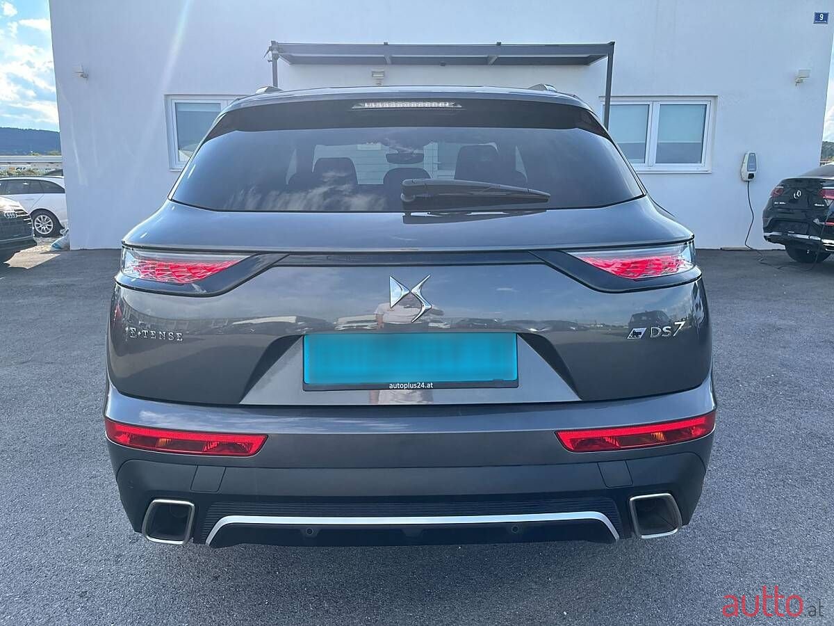 2022' DS Automobiles DS 7 Crossback photo #5