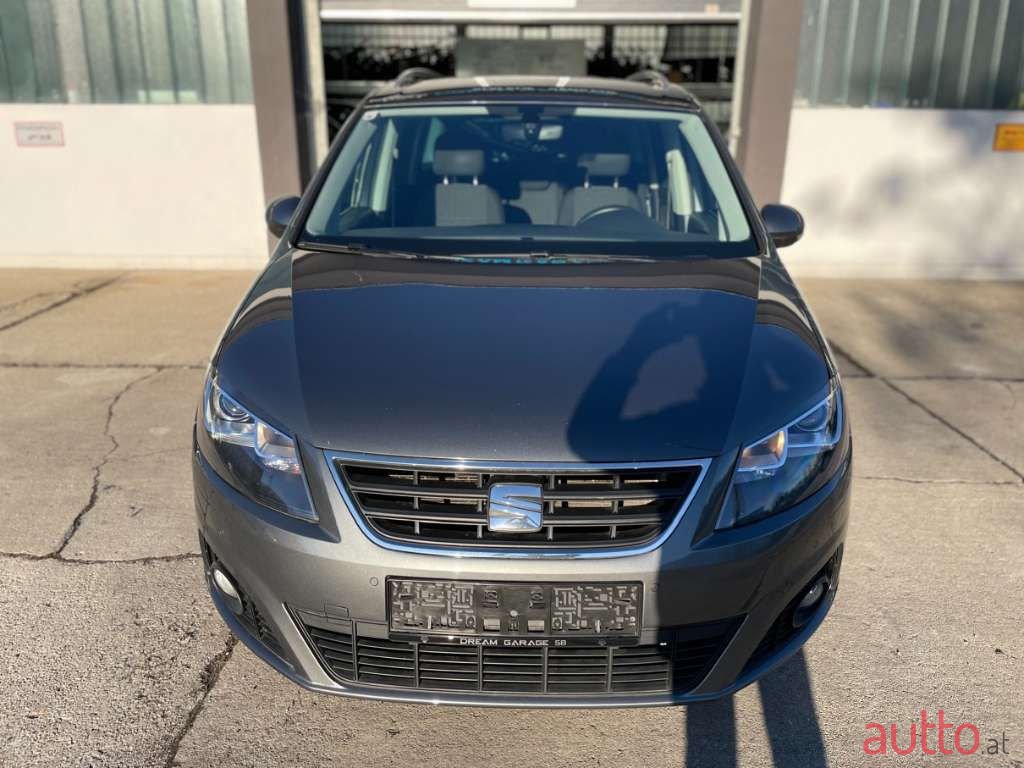 2015' SEAT Alhambra photo #5