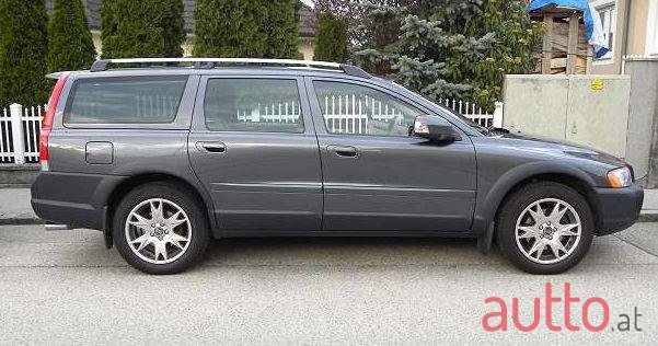 2006' Volvo XC70 photo #2