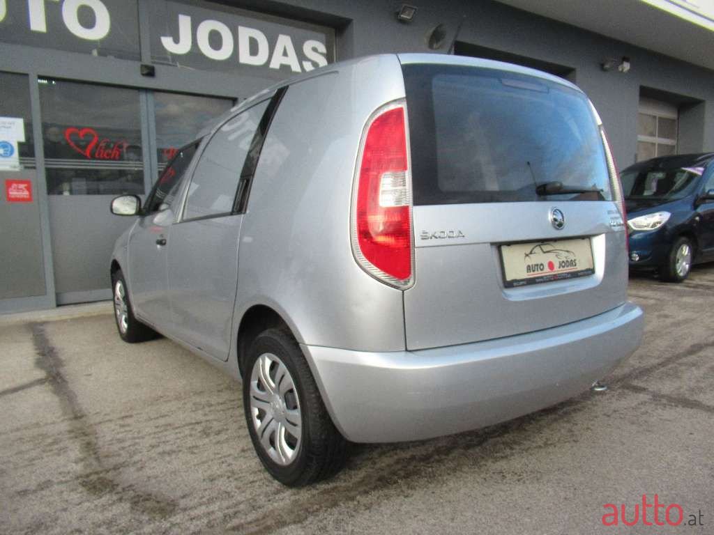 2015' Skoda Praktik photo #4