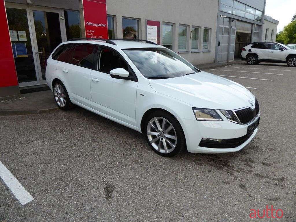 2017' Skoda Octavia photo #6