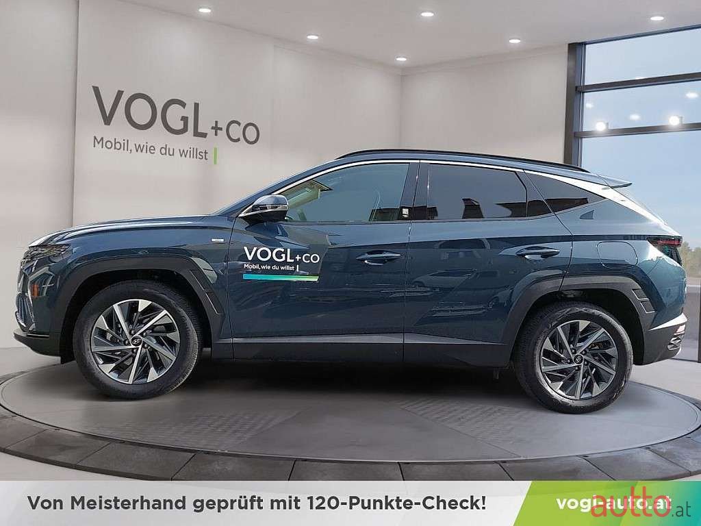 2022' Hyundai Tucson photo #2