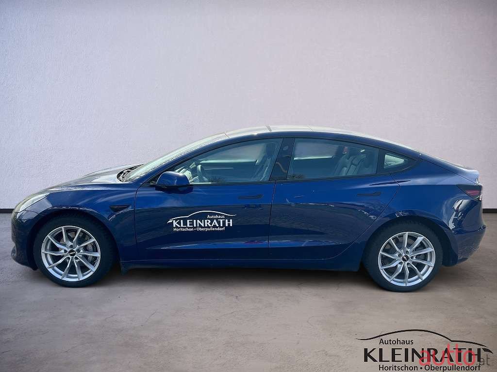 2022' Tesla Model 3 photo #6
