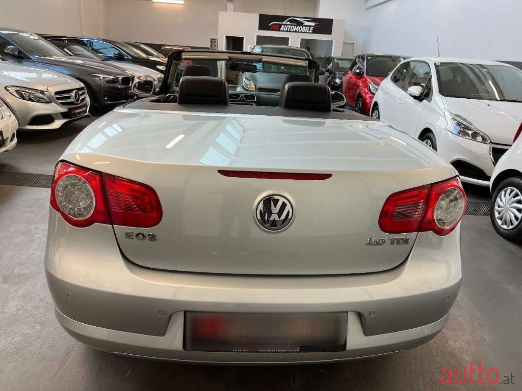 2007' Volkswagen Eos photo #5