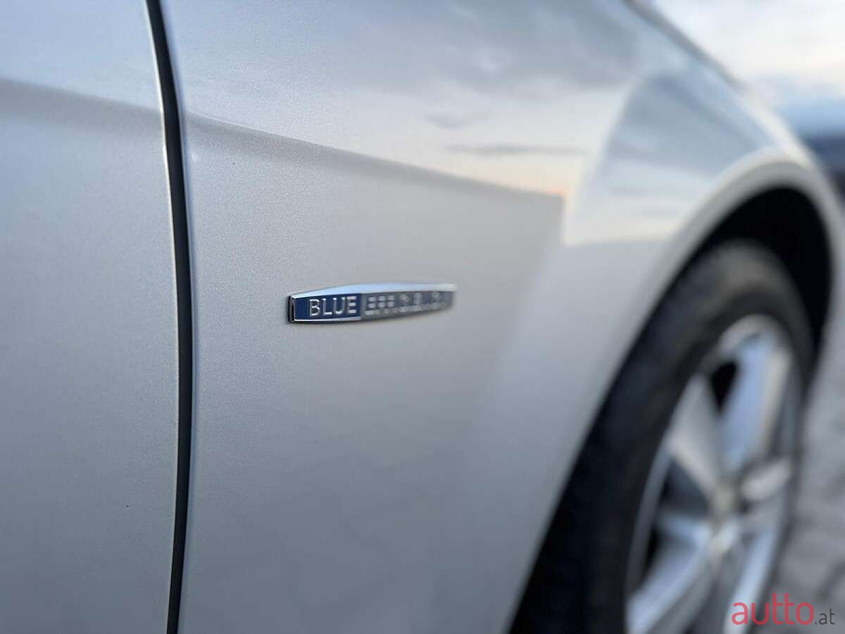 2011' Mercedes-Benz C-Klasse photo #4