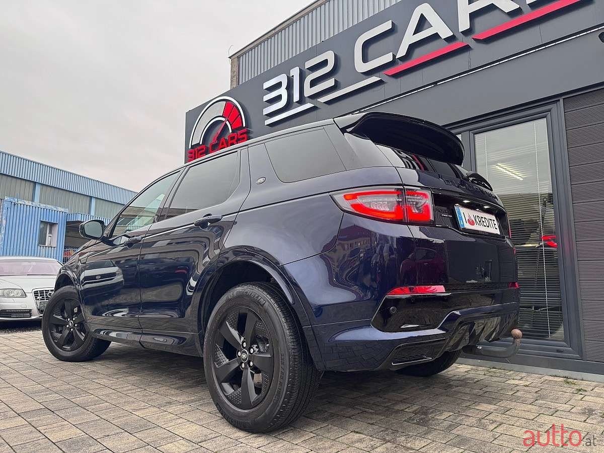 2019' Land Rover Discovery Sport photo #6