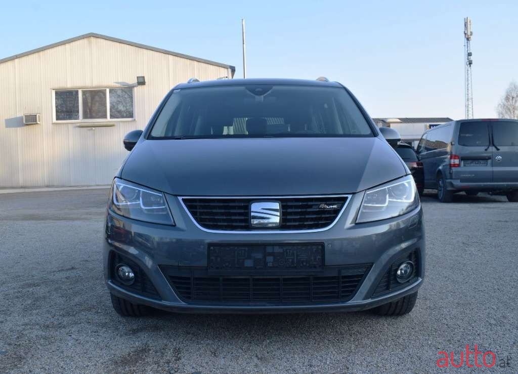 2020' SEAT Alhambra photo #3