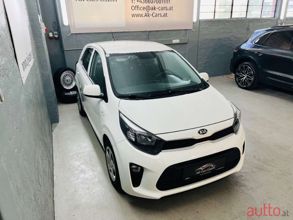 2020' Kia Picanto photo #4