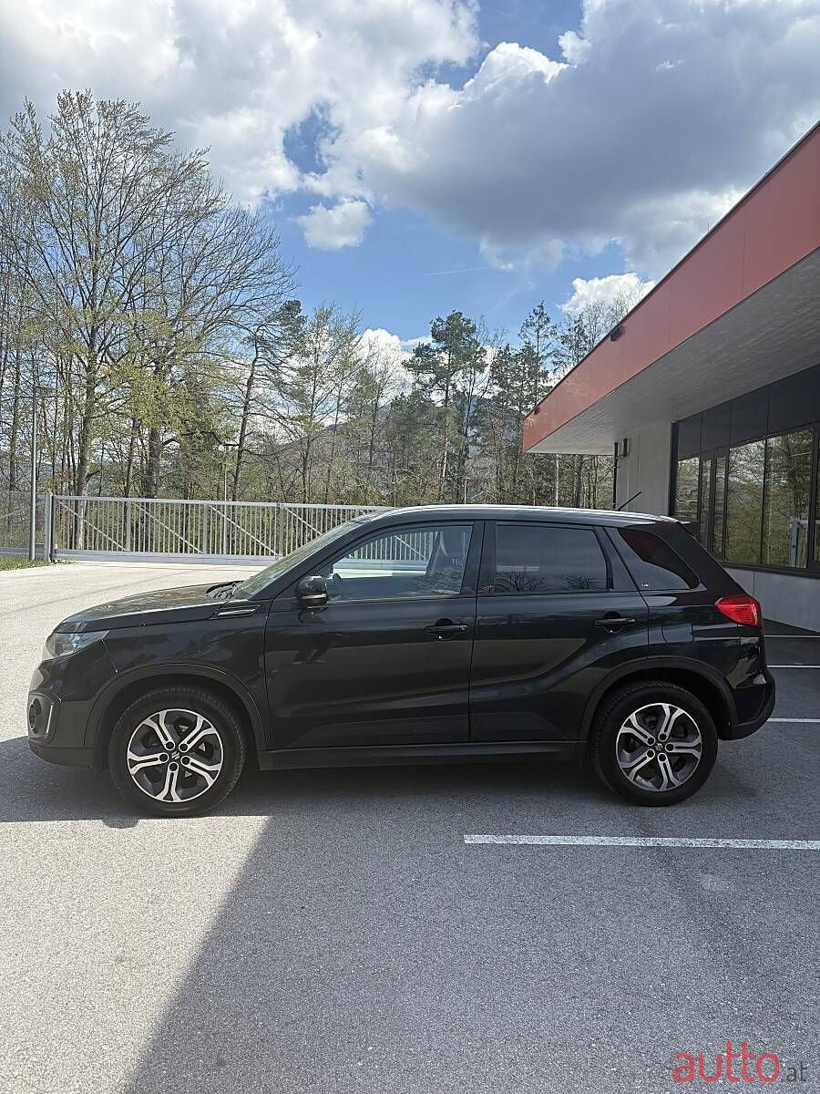 2015' Suzuki Vitara photo #4