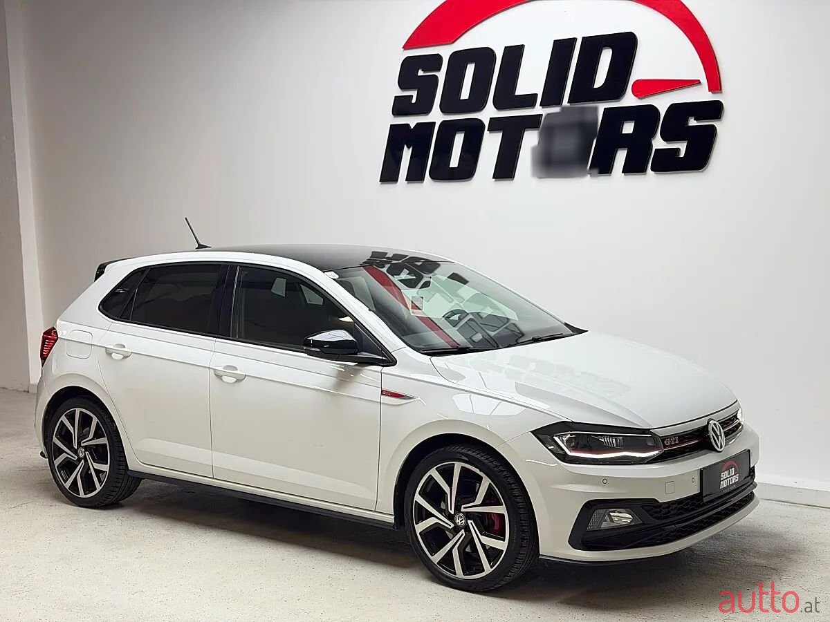2020' Volkswagen Polo photo #2