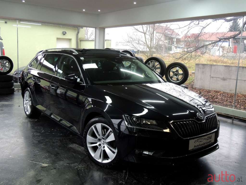 2017' Skoda Superb photo #6