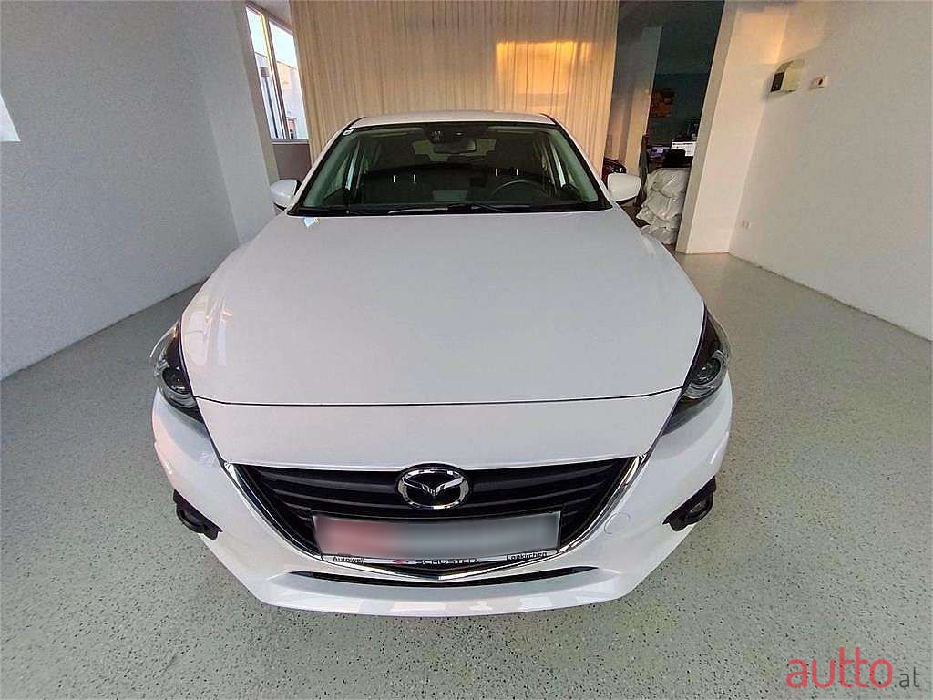 2016' Mazda Mazda3 photo #3