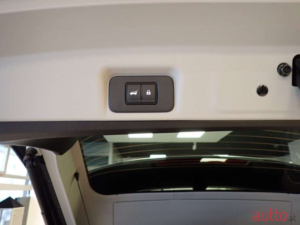 2024' Nissan Ariya photo #6