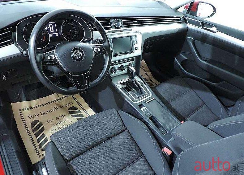 2016' Volkswagen Passat photo #1