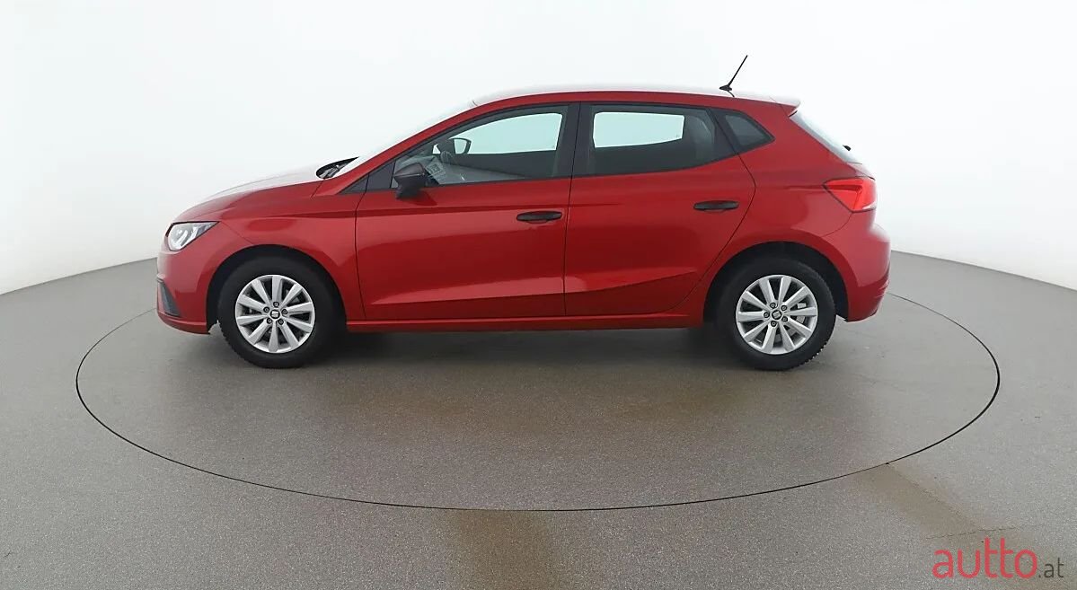2019' SEAT Ibiza photo #2