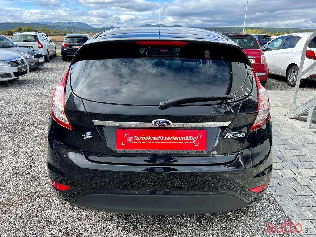 2016' Ford Fiesta photo #6