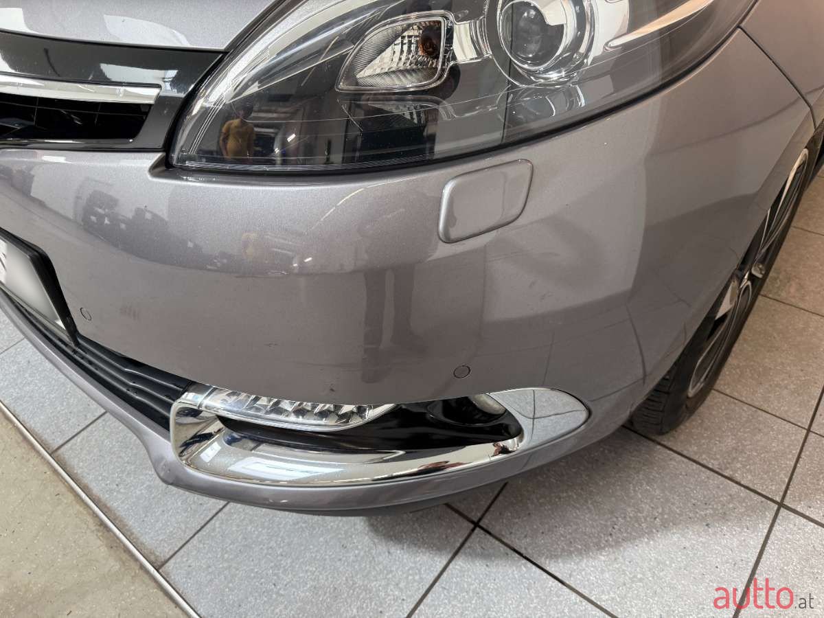 2016' Renault Scenic photo #3