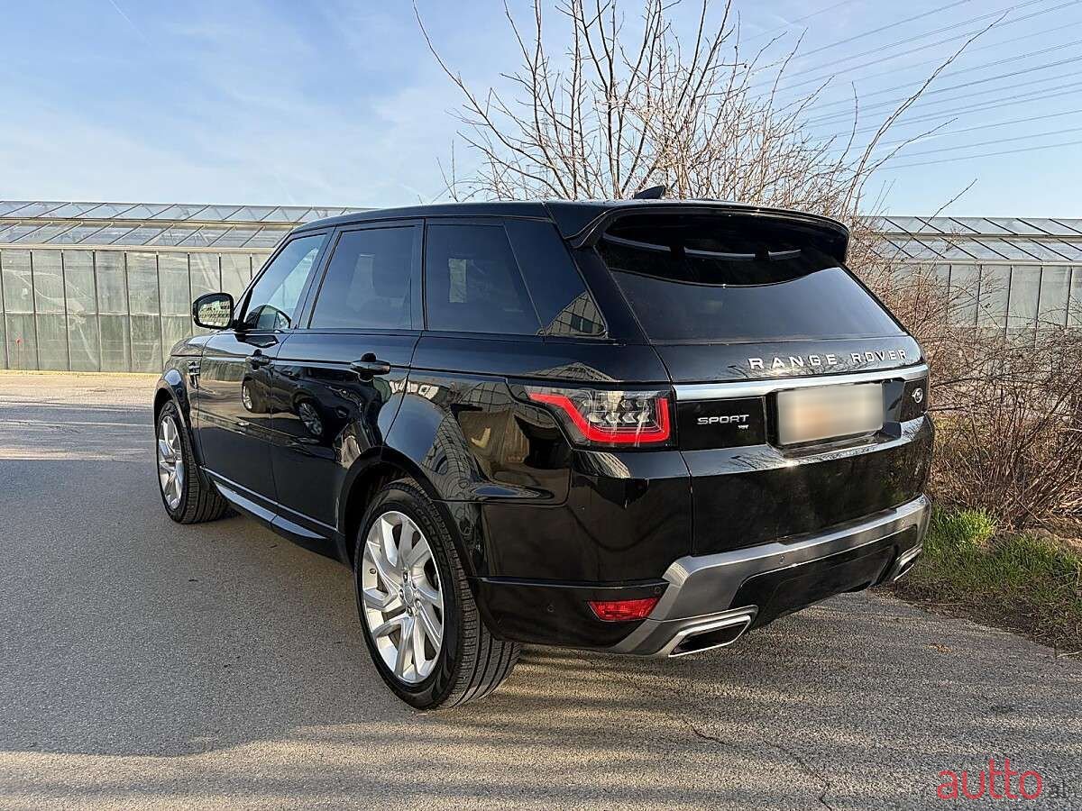 2020' Land Rover Range Rover Sport photo #6