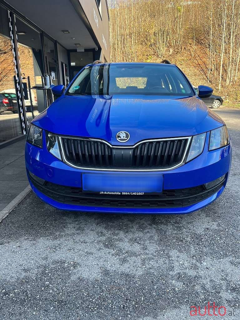 2019' Skoda Octavia photo #3