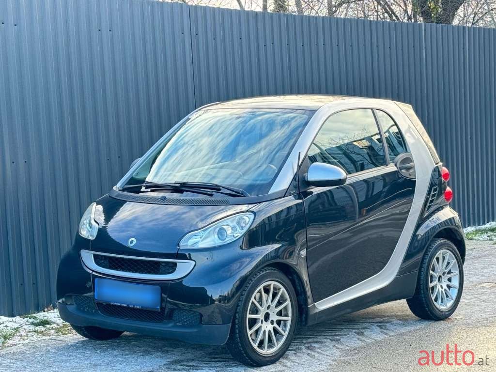 2008' Smart Fortwo photo #1