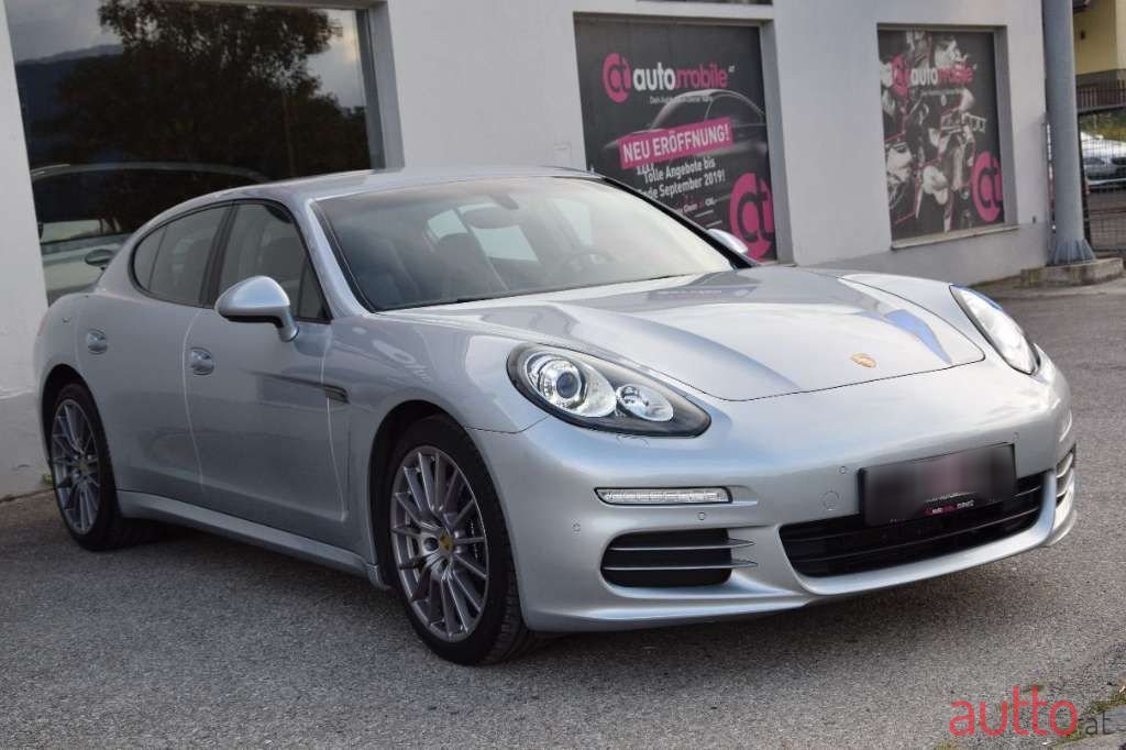 2013' Porsche Panamera photo #6