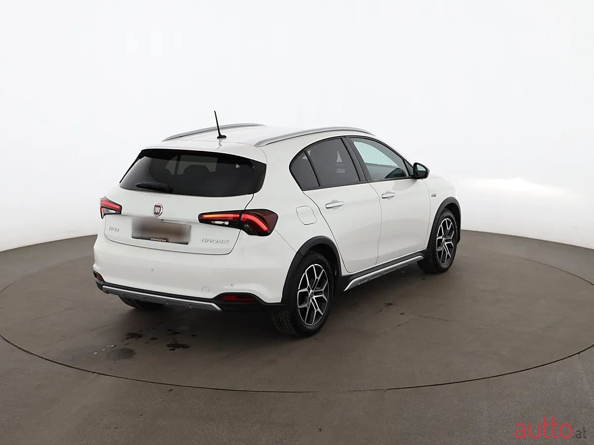 2021' Fiat Tipo photo #3