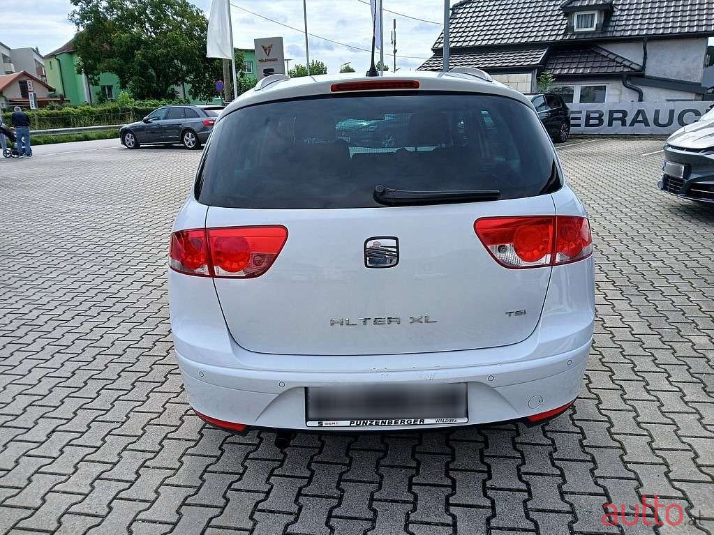 2015' SEAT Altea XL photo #6