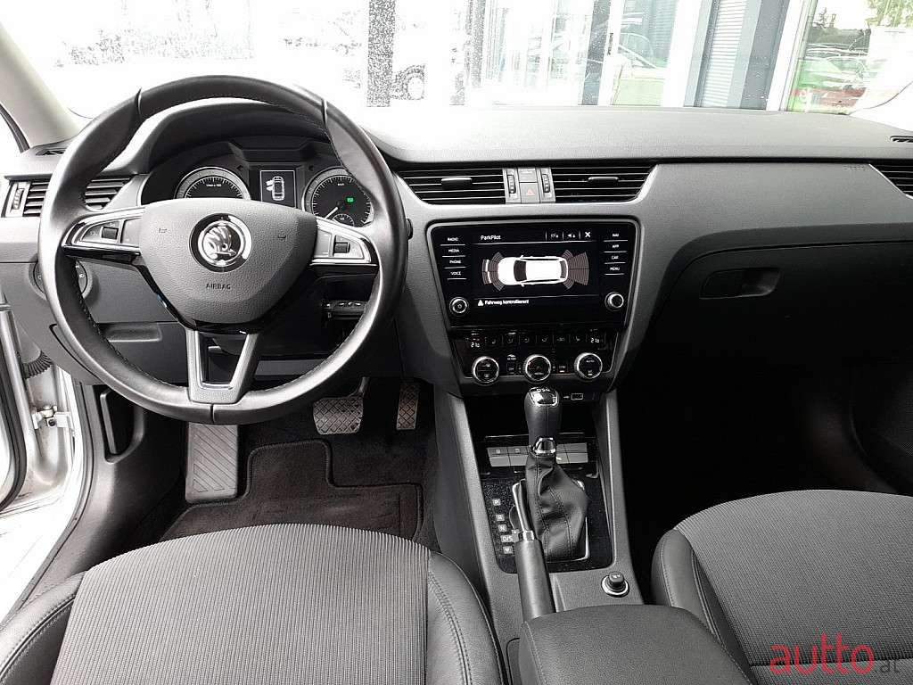 2018' Skoda Octavia photo #3