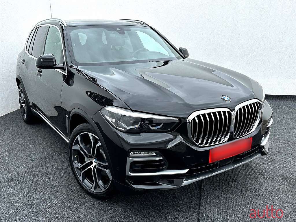 2020' BMW X5 photo #1