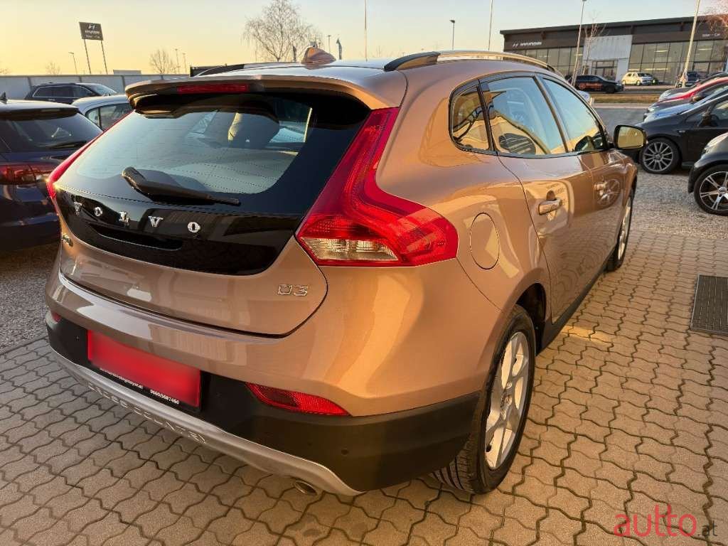 2014' Volvo V40 photo #4