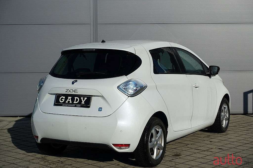 2017' Renault Zoe photo #4
