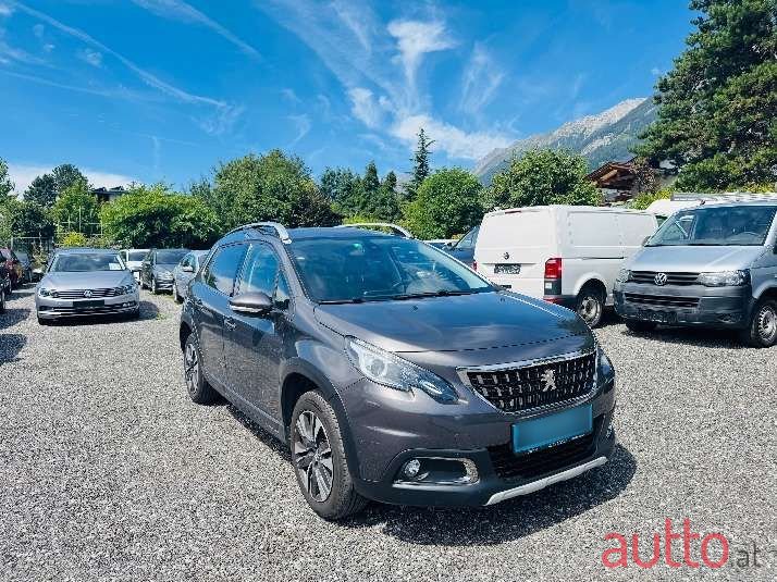 2019' Peugeot 2008 photo #1