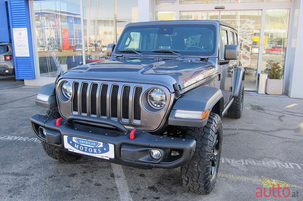 2019' Jeep Wrangler photo #3