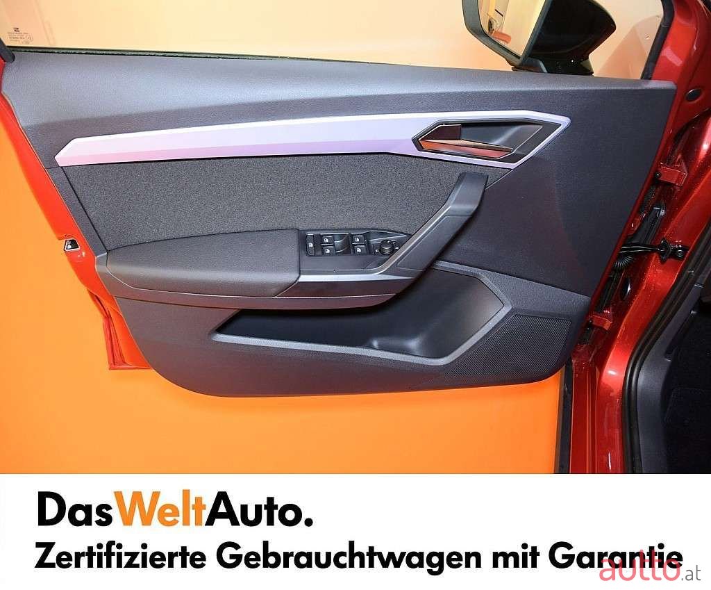 2024' SEAT Arona photo #5