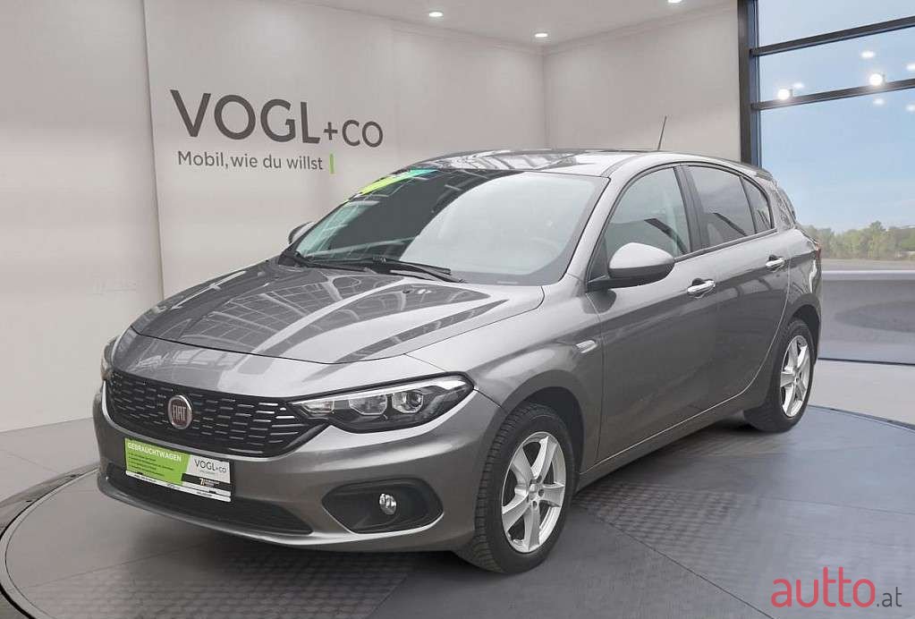2016' Fiat Tipo photo #1