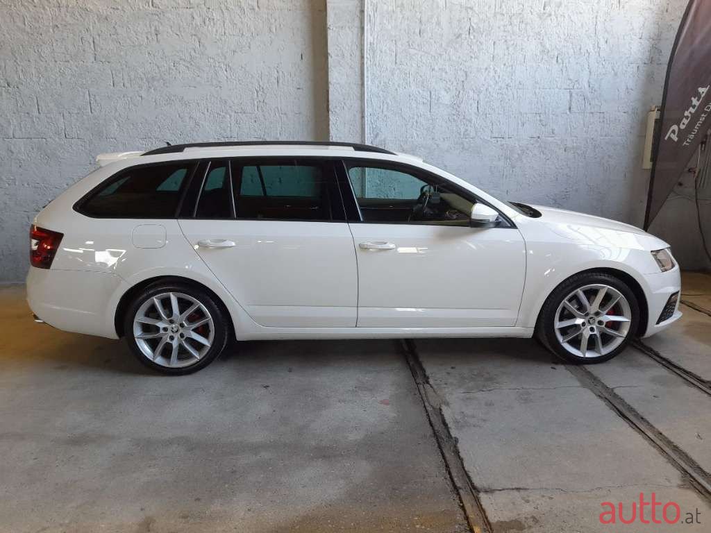 2017' Skoda Octavia photo #5