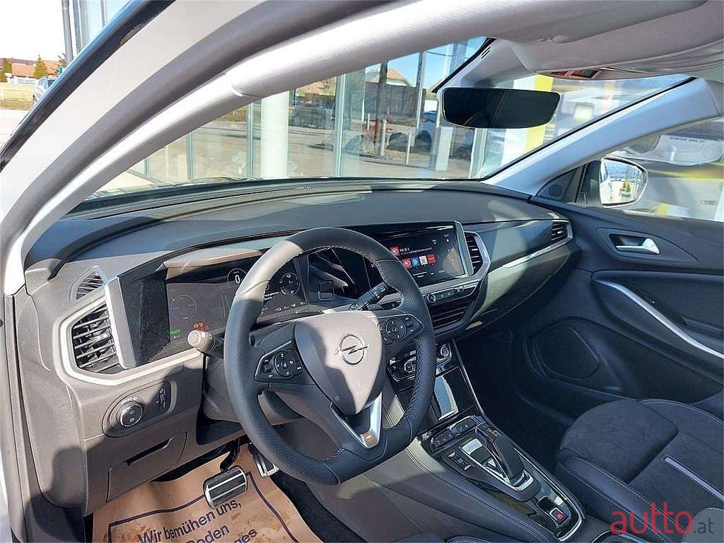 2023' Opel Grandland photo #4