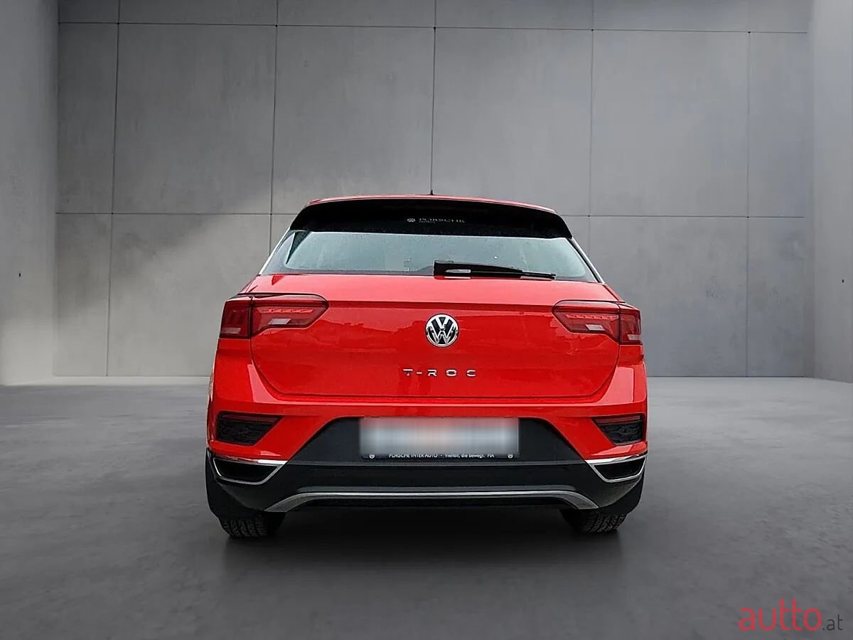 2018' Volkswagen T-Roc photo #5