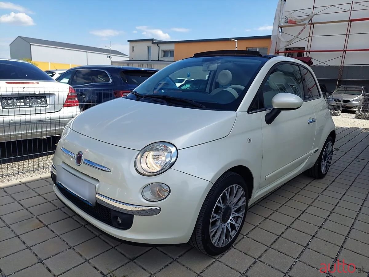 2011' Fiat 500C photo #4